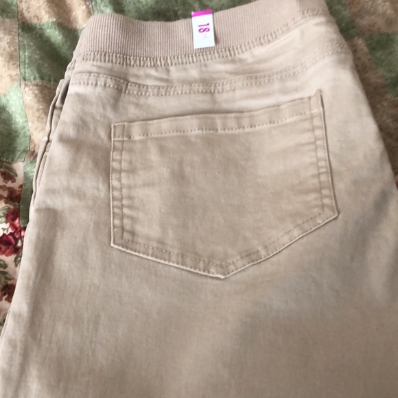 Khaki girls 18 1/2 Justice skinny jeans - Picture 2 of 5